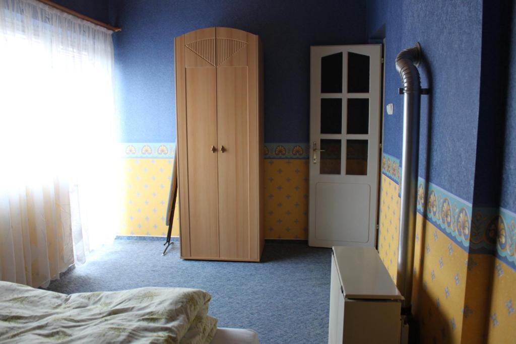 Orwa Apartmanok - Fenyofa Koez ซาลาคาโรส ห้อง รูปภาพ